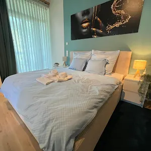 Whirlpool & Relax Am Waldschloesschen Dresden